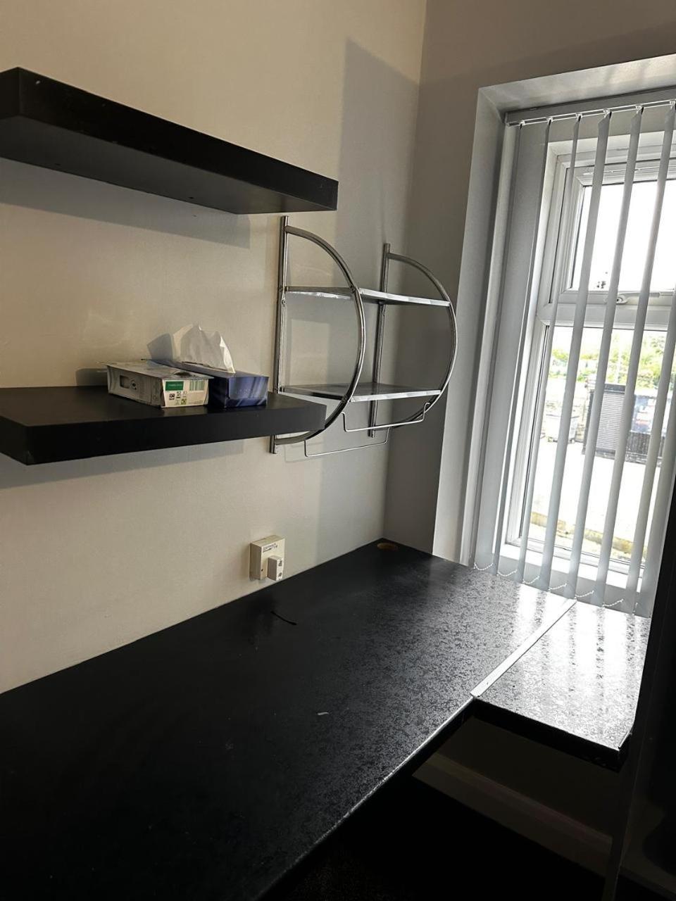 Woolpack Aparthotel Huddersfield Bagian luar foto