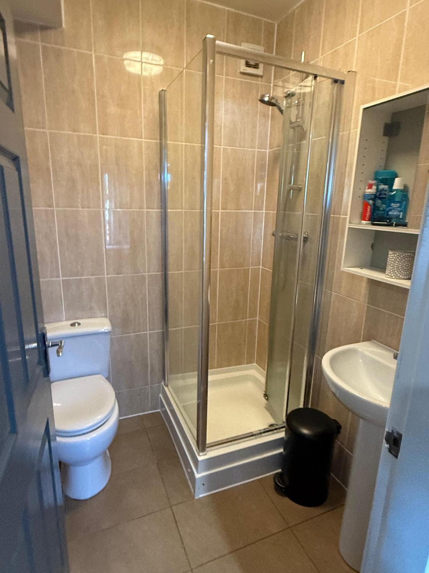 Woolpack Aparthotel Huddersfield Bagian luar foto