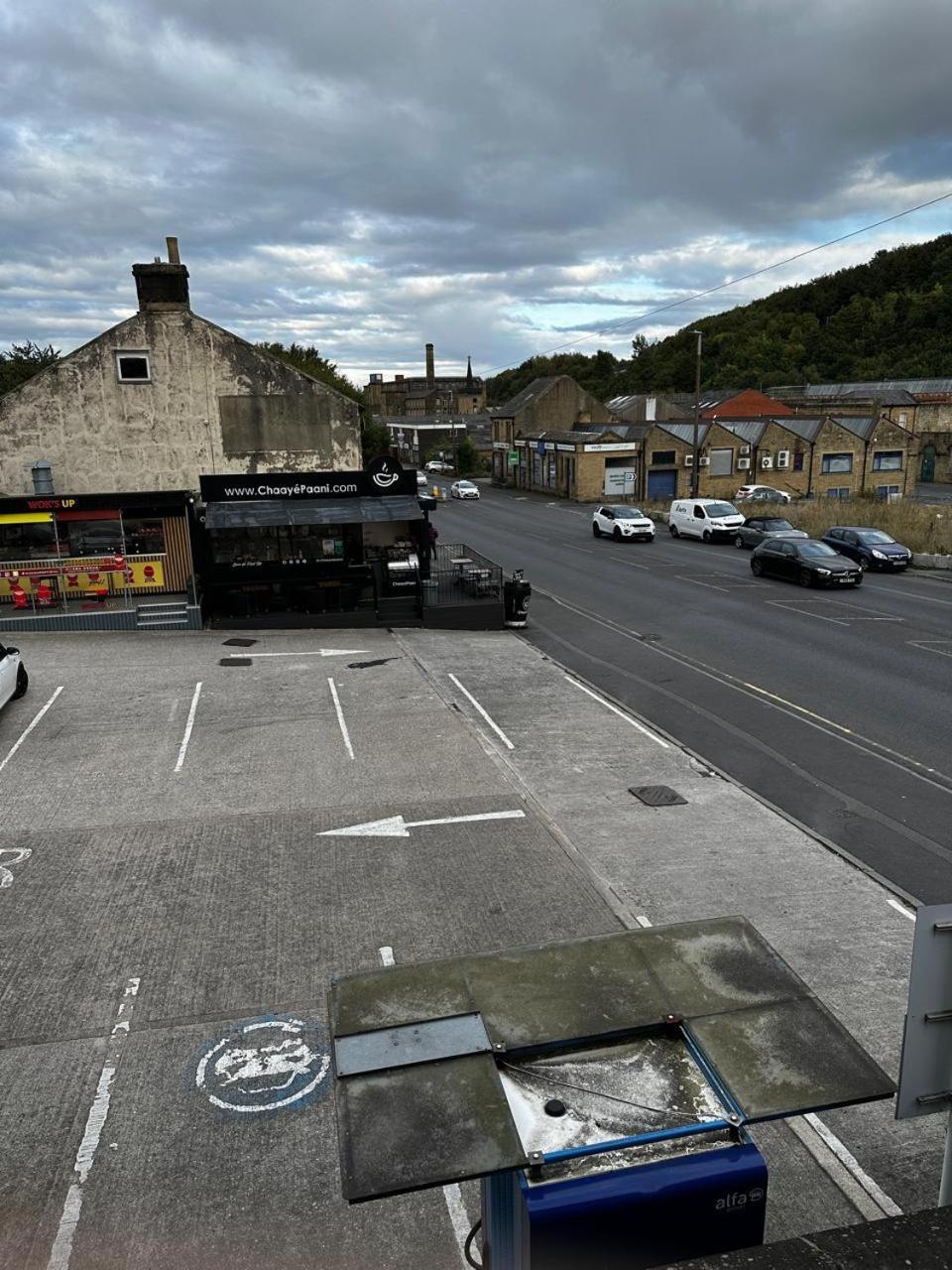 Woolpack Aparthotel Huddersfield Bagian luar foto